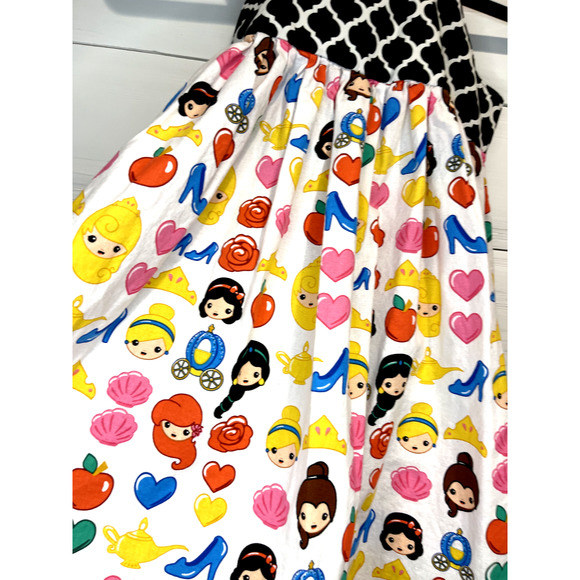 Handmade Disney Princess Emoji Dress, Girls Size 5-6 - Picture 2 of 4